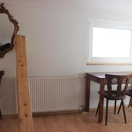 Lägenhet A Kert Rezi