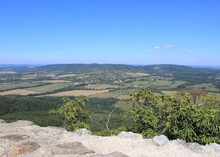 アパート A Kert Rezi